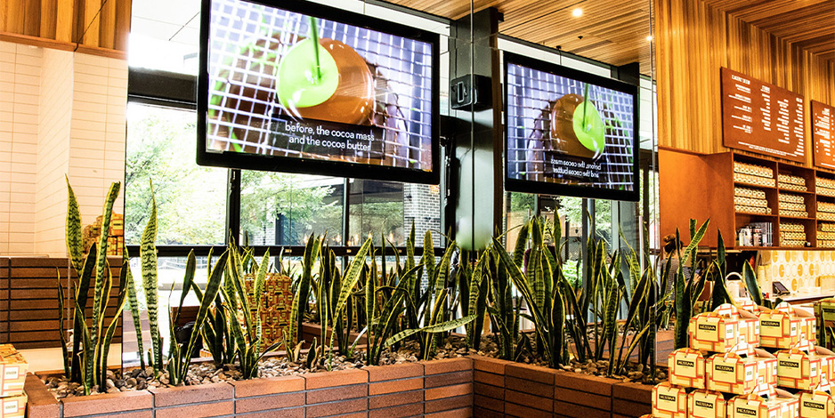 We delivered retail digital signage and Chromebase touch screens across all stores, enabling the Gelato Messina team to engage, excite and educate customers.