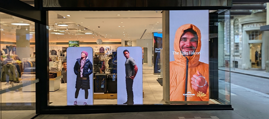 led_mall_window